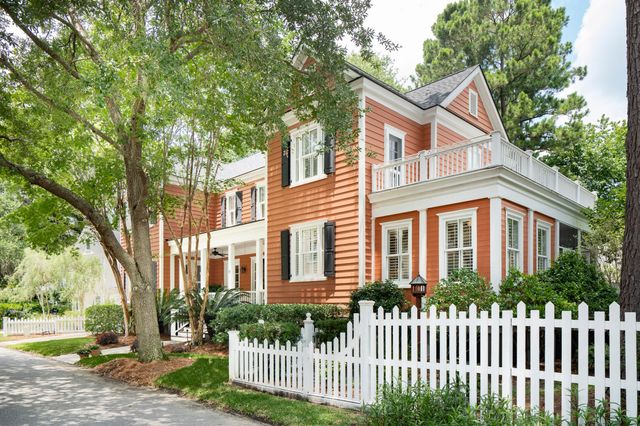 50 Serendipity Street, Mount Pleasant, SC 29464