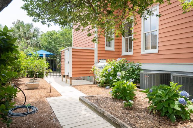 50 Serendipity Street, Mount Pleasant, SC 29464