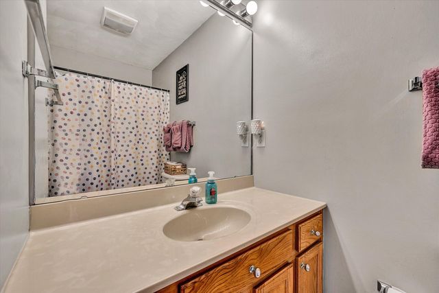 1392 Virginia Woods DR, Moneta, VA 24121