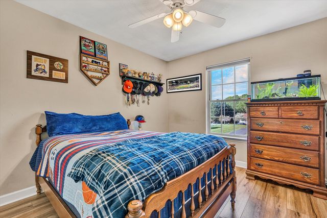 1392 Virginia Woods DR, Moneta, VA 24121