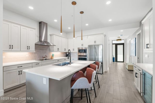 3031 Hafen Lane 303, Melbourne Beach, FL 32951
