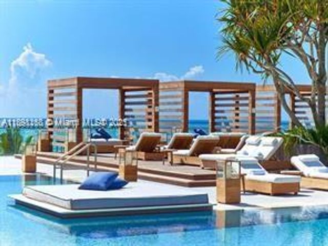 102 24th St 1112, Miami Beach, FL 33139