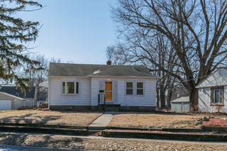 1117 Mississippi Boulevard, Bettendorf, IA 52722
