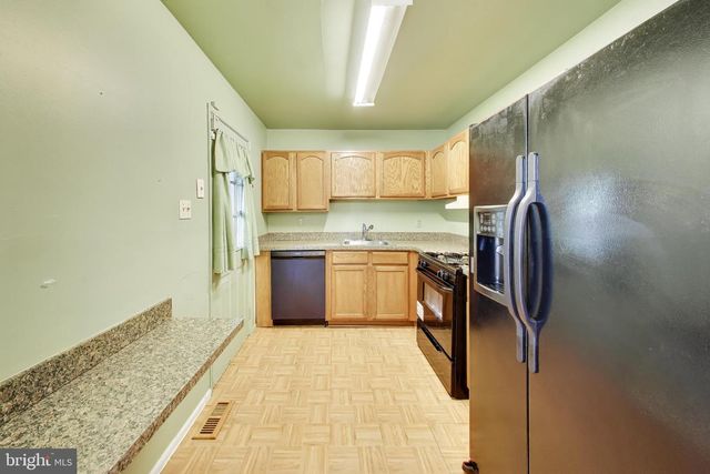 7909 GRANT DR, Lanham, MD 20706
