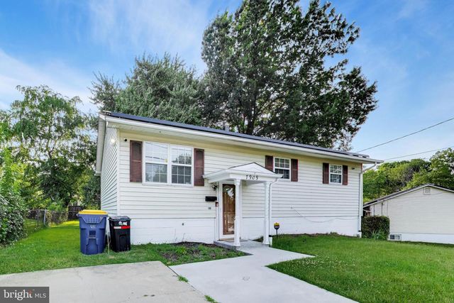 7909 GRANT DR, Lanham, MD 20706