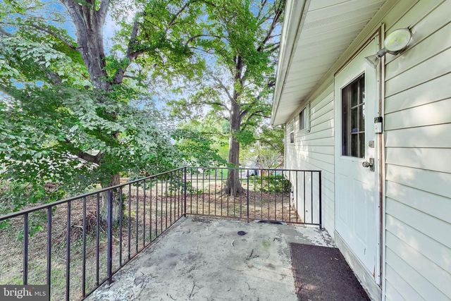 7909 GRANT DR, Lanham, MD 20706