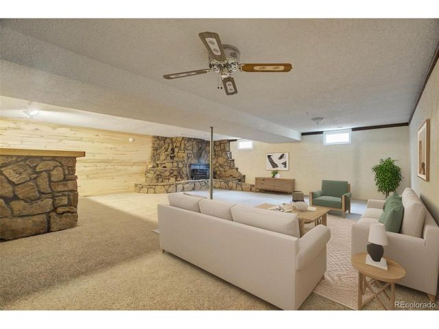 123 Carrillon Ln, Pueblo, CO 81005