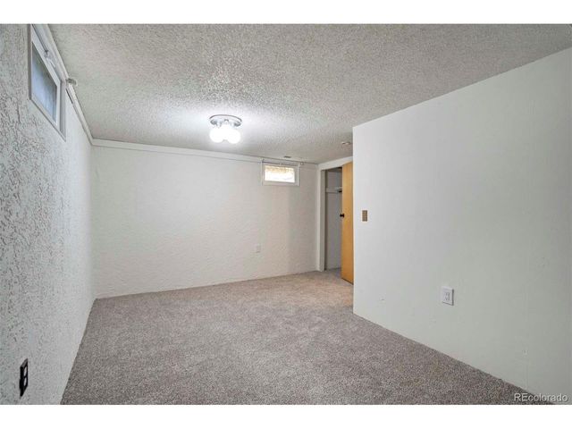 123 Carrillon Ln, Pueblo, CO 81005