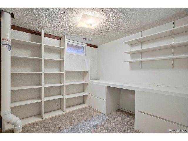 123 Carrillon Ln, Pueblo, CO 81005