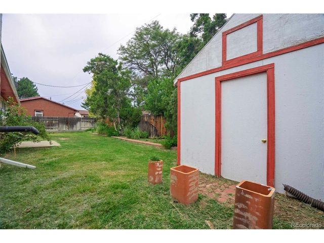 123 Carrillon Ln, Pueblo, CO 81005