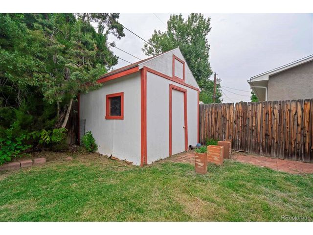 123 Carrillon Ln, Pueblo, CO 81005