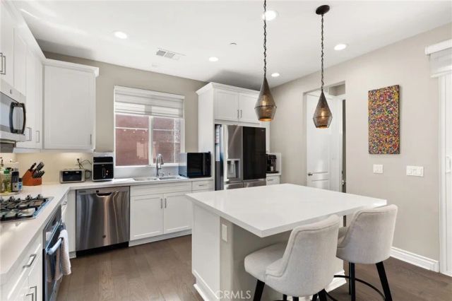 745 Bella Way, Pomona, CA 91767