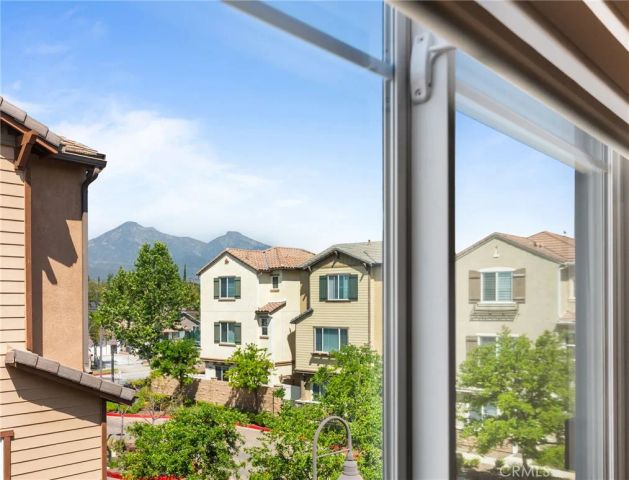 745 Bella Way, Pomona, CA 91767