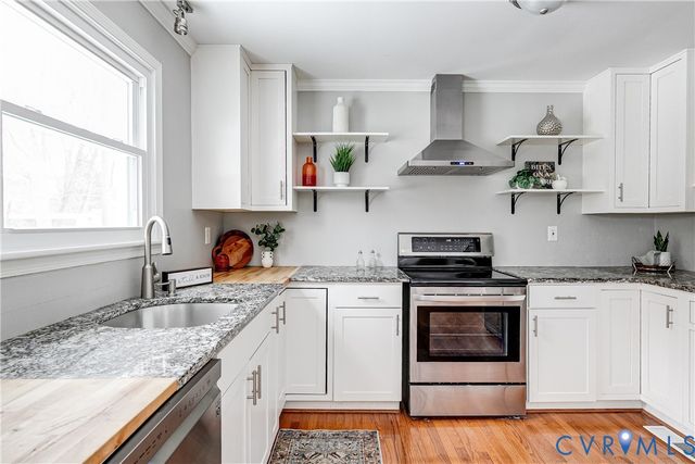 10907 Baxter Rd, Glen Allen, VA 23060