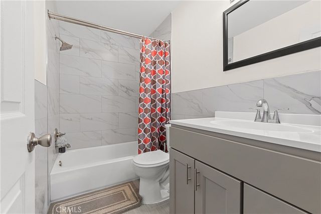 3702 W 126th, Hawthorne, CA 90250