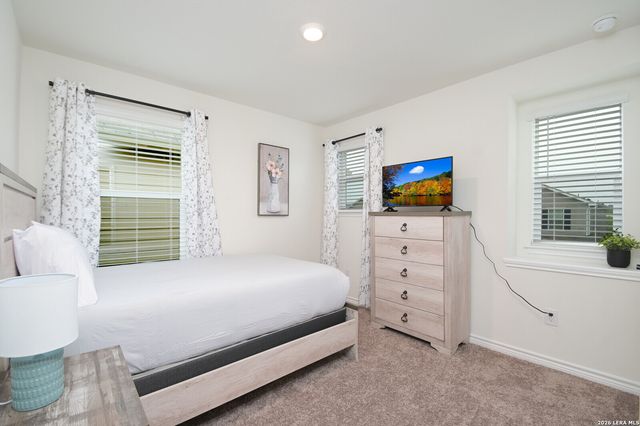 10643 W MILITARY DR UNIT 36, San Antonio, TX 78251