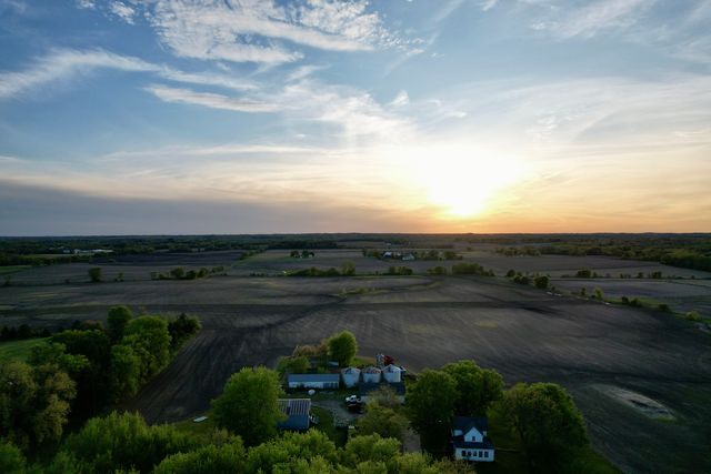 0000 West Road, Woodstock, IL 60098