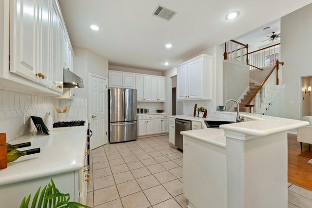 9413 Jenaro CT, Austin, TX 78726
