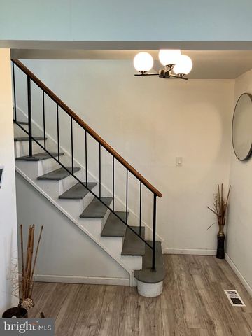 21 TRESCOTT LN, Willingboro, NJ 08046