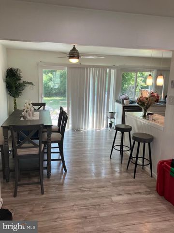 21 TRESCOTT LN, Willingboro, NJ 08046