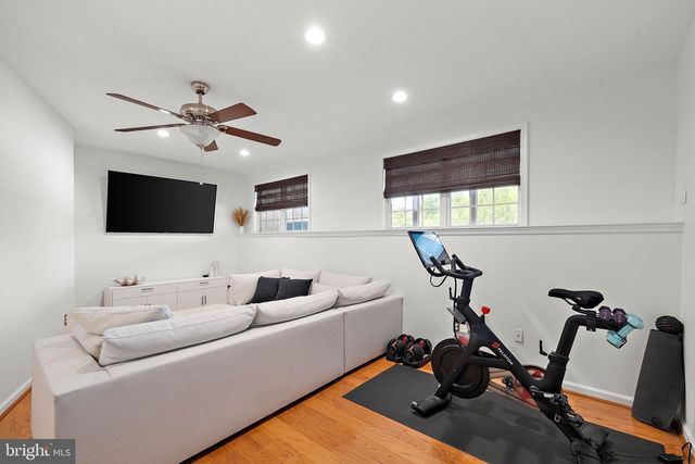 506 E BOXBOROUGH DR, Wilmington, DE 19810