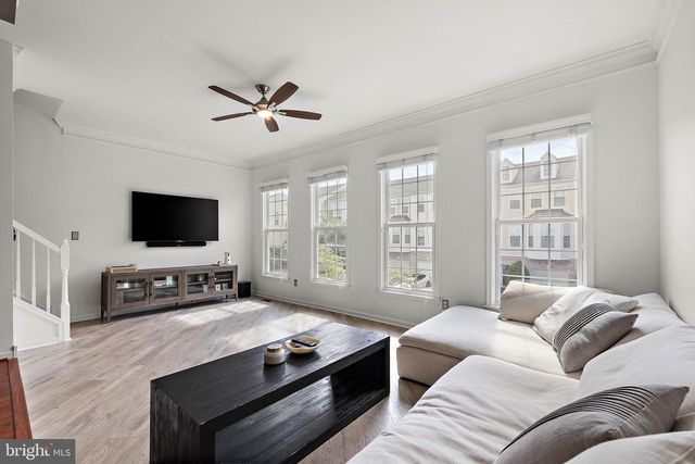 506 E BOXBOROUGH DR, Wilmington, DE 19810