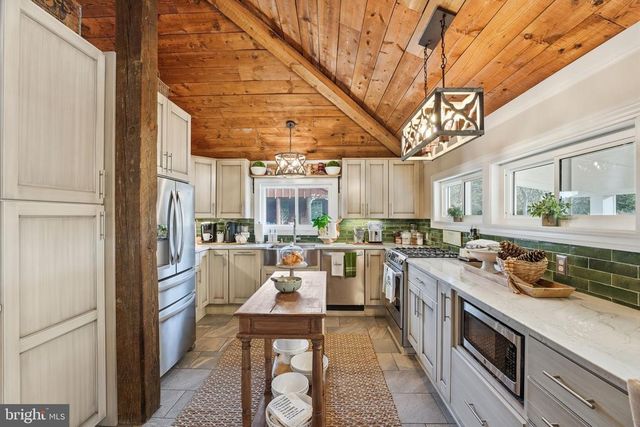 12095 OLD STILLHOUSE RD, Boston, VA 22713