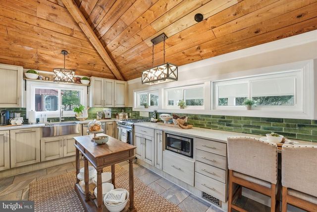 12095 OLD STILLHOUSE RD, Boston, VA 22713