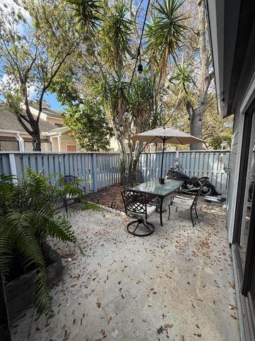 1909 Players Place, North Lauderdale, FL 33068