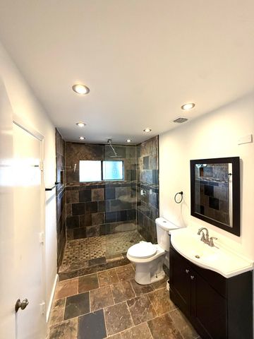 1909 Players Place, North Lauderdale, FL 33068