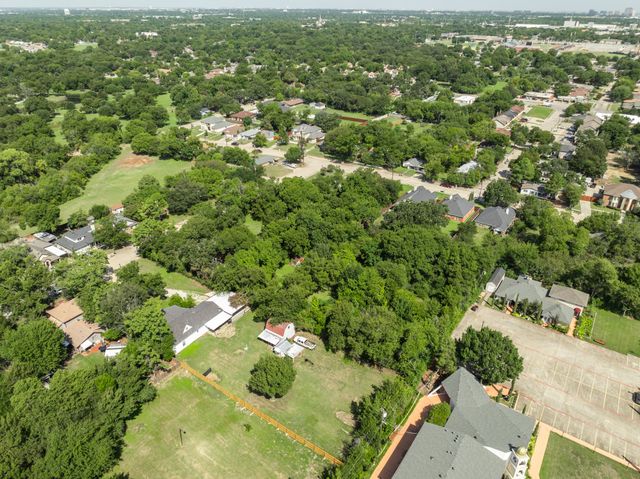 1504 Maple Street, Irving, TX 75060