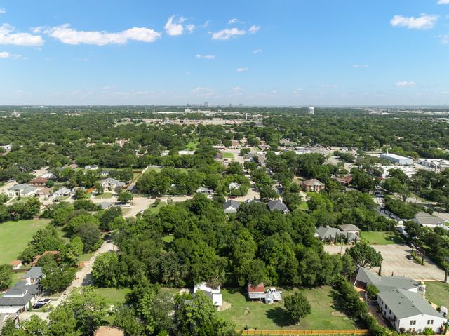 1504 Maple Street, Irving, TX 75060