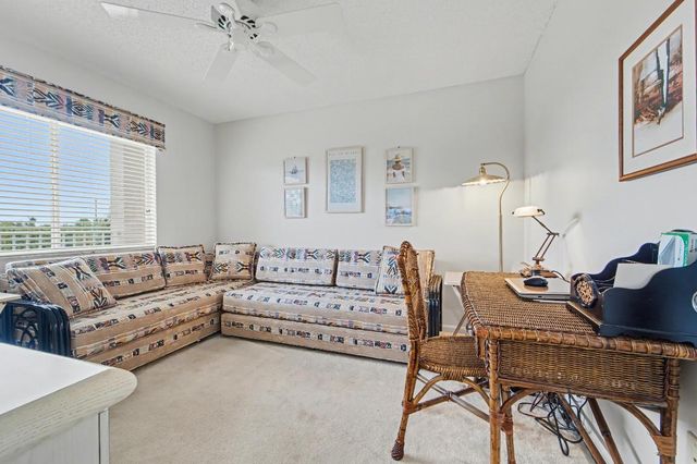 6112 Huntwick Terrace 307, Delray Beach, FL 33484