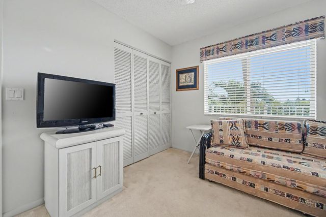 6112 Huntwick Terrace 307, Delray Beach, FL 33484