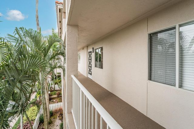 6112 Huntwick Terrace 307, Delray Beach, FL 33484