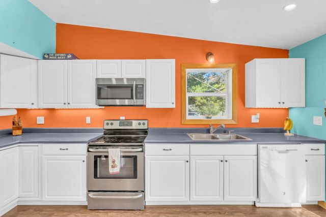 2800 Mabie STREET, Delavan, WI 53115