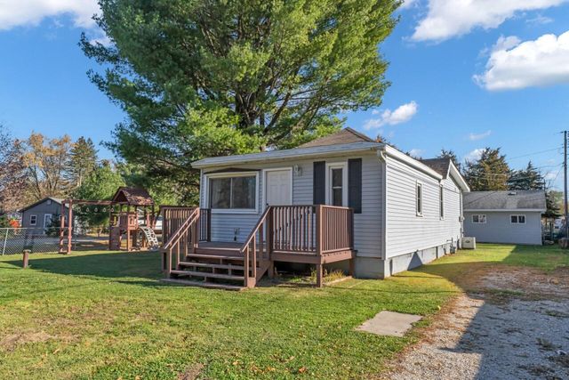 2800 Mabie STREET, Delavan, WI 53115