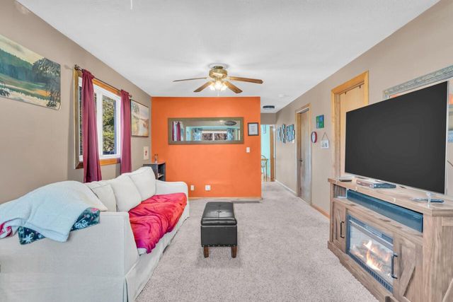 2800 Mabie STREET, Delavan, WI 53115