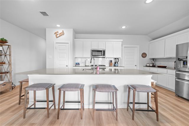 14837 Picante Street, Fort Worth, TX 76052