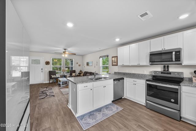 1732 Whispering Pine Street SW, Ocean Isle Beach, NC 28469