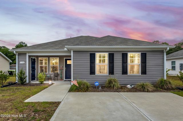 1732 Whispering Pine Street SW, Ocean Isle Beach, NC 28469