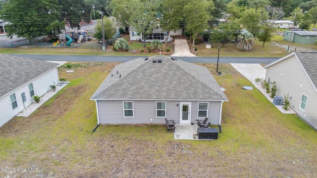 1732 Whispering Pine Street SW, Ocean Isle Beach, NC 28469