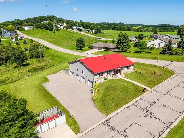 517 Darcy Drive, Hillsboro, WI 54634
