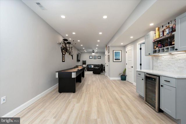 575 KNOLLWOOD RD, Severna Park, MD 21146