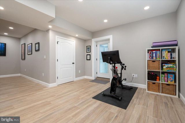 575 KNOLLWOOD RD, Severna Park, MD 21146
