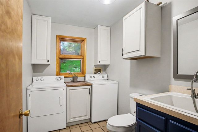 6069 Stout Creek Avenue, Belmont, MI 49306