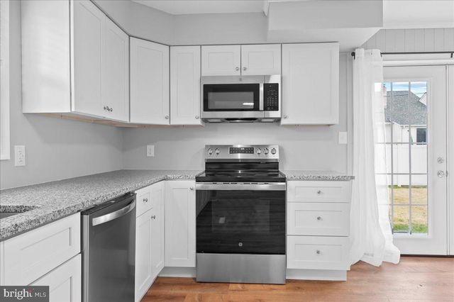 514 CENTERVILLE RD, Wilmington, DE 19808
