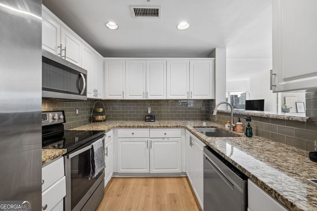 3475 Oak Valley Road NE APT 1210, Atlanta, GA 30326