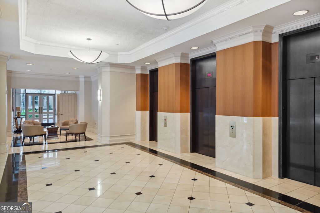 3475 Oak Valley Road NE APT 1210, Atlanta, GA 30326 — photo 5
