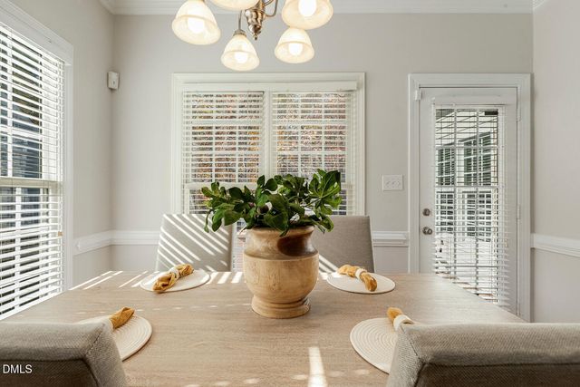 1702 Old London Way, Apex, NC 27523